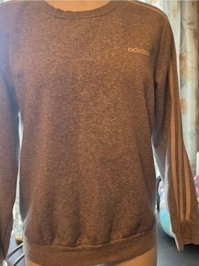 Adidas Bundle Sweatshirts & 1/Shorts L